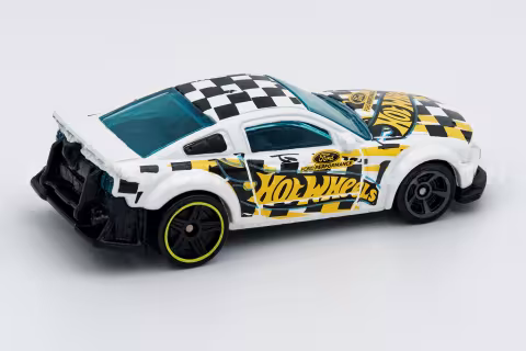 2005 Ford Mustang Back