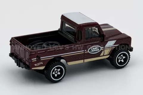 Land Rover Series III Pickup back