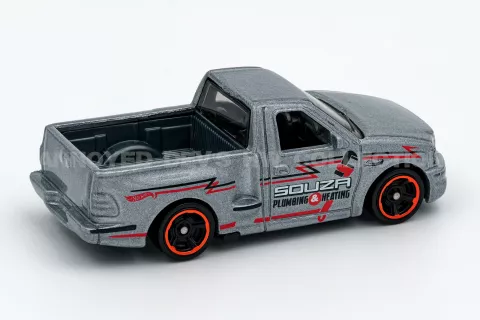 '99 Ford F-150 SVT Lightning Back
