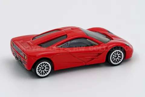 McLaren F1 back