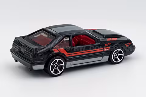 '92 Ford Mustang back