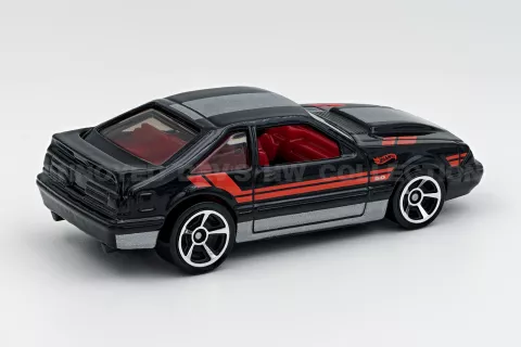 '92 Ford Mustang back