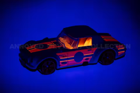 Datsun Fairlady 2000 blacklight