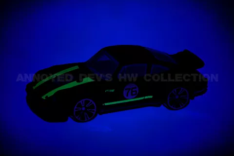 Porsche 934 Turbo RSR blacklight