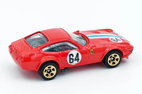Ferrari 365 GTB4 Competizione back