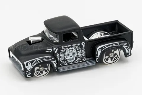 Custom '56 Ford Truck