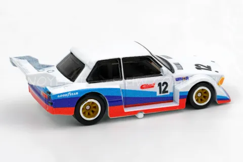 BMW 320 Group 5 back