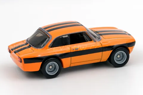 Alfa Romeo Giulia Sprint GTA back