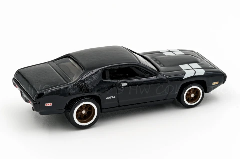 '71 Plymouth GTX back