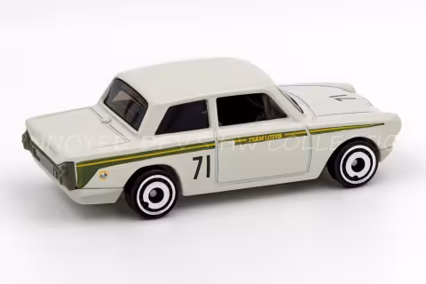 Lotus Cortina back
