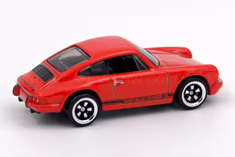 '67 Porsche 911 R back