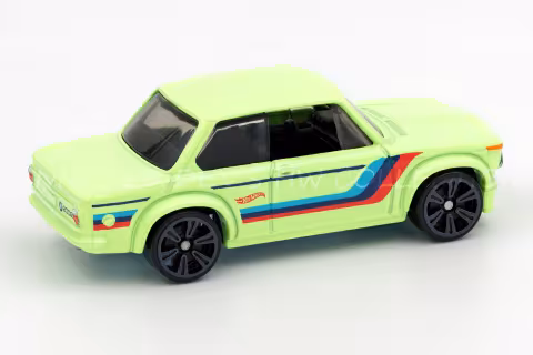 BMW 2002 back