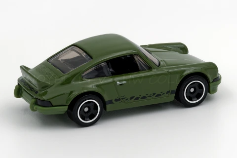 Porsche 911 Carrera RS 2.7 back