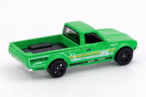 Datsun 620 back
