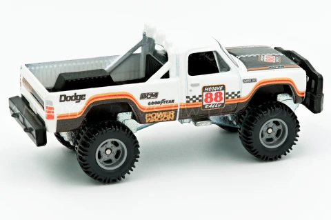 '80 Dodge Macho Power Wagon back