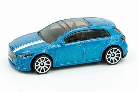 '19 Mercedes-Benz A-Class