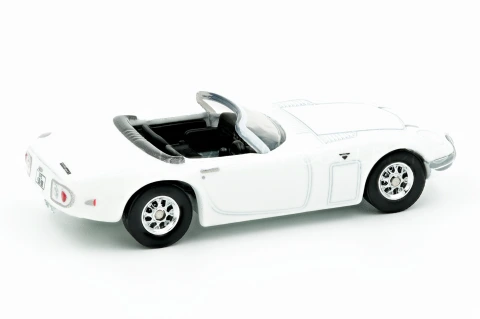 Toyota 2000GT Roadster back