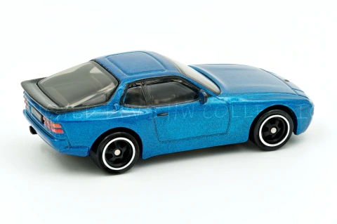 '89 Porsche 944 Turbo back