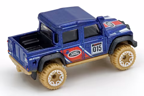 '15 Land Rover Defender Double Cab back