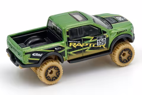 '17 Ford F-150 Raptor back