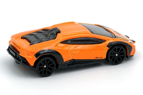 Lamborghini Huracán Sterrato back