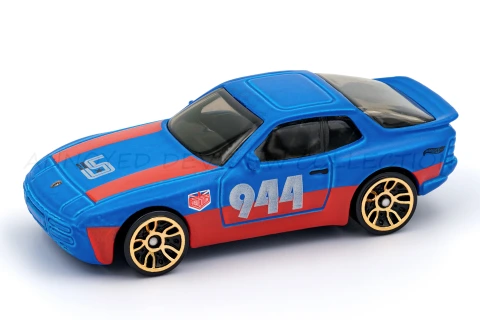 '89 Porsche 944 Turbo GTC38