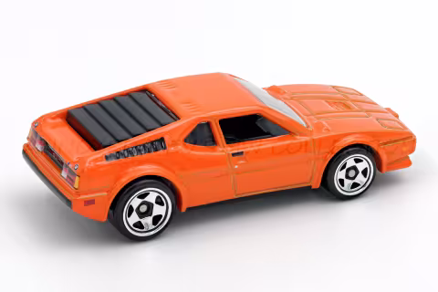 BMW M1 JBY59 back