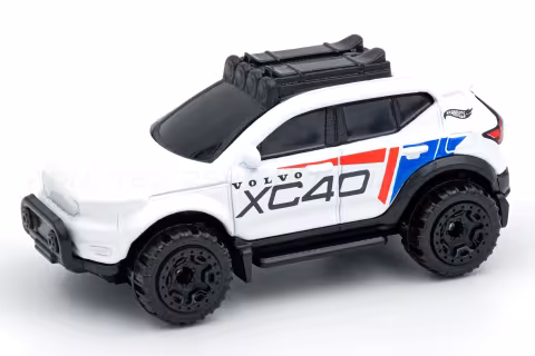 Volvo XC40 Recharge HTC81