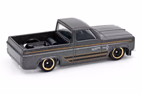 '83 Chevy Silverado JMT29 back