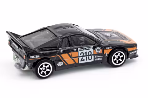 Lancia Rally 037 JNF48 back
